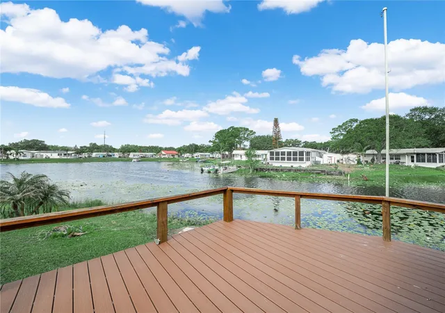 Photo 4 of Manufactured home for sale at 29 Beaverkill Dr, Lake Wales, FL 33898 | MLS# K4903439 | Listing updated on 2026-05-19