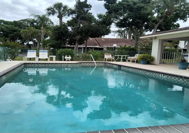 Homes for sale in Sarasota, FL | 5366 Royal Palm Ave #5366, Sarasota, FL 34234 | MLS# O6401221