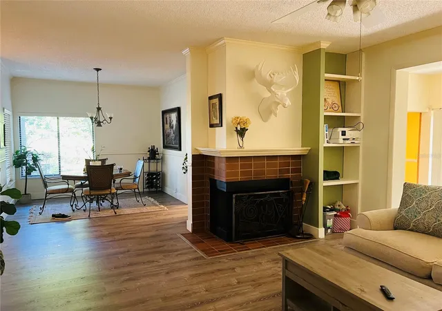 Listing Photo 4 - Condo for sale in building located at 1721 Lake Cypress Dr, SAFETY HARBOR, FL 34695 - Unit #2101