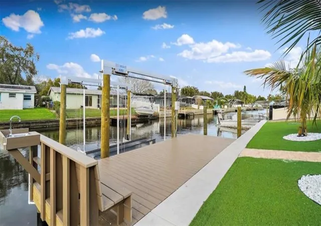 30th image of 245 78 Th Ave N, St Petersburg, FL 33702 | MLS# TB8500445