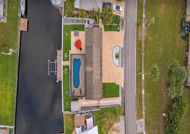 Photo 3 of Single family home for sale at 245 78 Th Ave N, St Petersburg, FL 33702 | MLS# TB8500445 | Listing updated on 2026-08-18