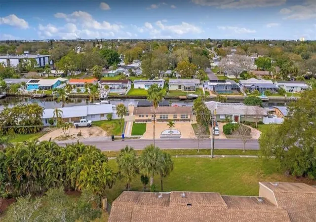Photo 3 of Single family home for sale at 245 78 Th Ave N, St Petersburg, FL 33702 | MLS# TB8500445 | Listing updated on 2026-08-18