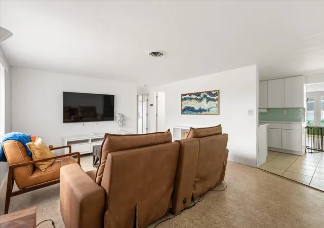 4th image of 4508 Pompano Rd, Venice, FL 34293 | MLS# A4690903