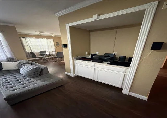 Listing Photo 5 - Condo for sale in building located at 2600 Robert Trent Jones Dr, Orlando, FL 32835 - Unit #914