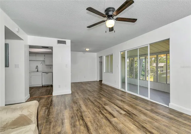 2nd image of 637 Silver Pass #B, Ocala, FL 34472 | MLS# OM723254