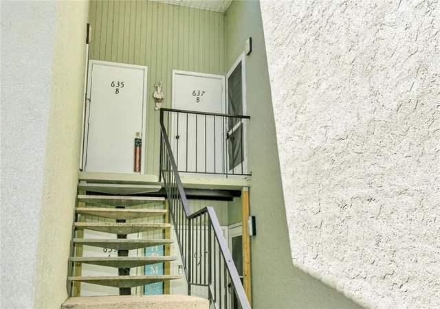 38th image of 637 Silver Pass #B, Ocala, FL 34472 | MLS# OM723254