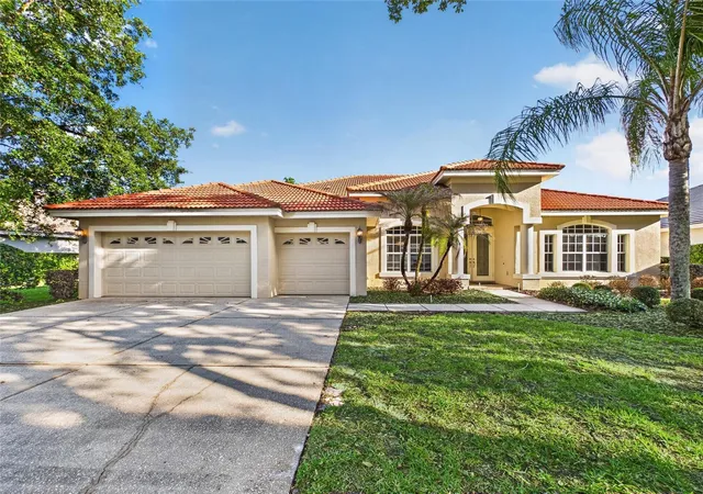 Photo 3 of Single family home for sale at 10207 Estuary Dr, Tampa, FL 33647 | MLS# TB8500486 | Listing updated on 2026-08-23