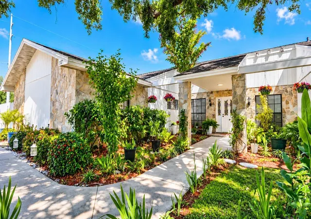 Photo 2 of Single family home for sale at 1307 Normandy Cir, Palm Harbor, FL 34683 | MLS# TB8500489 | Listing updated on 2026-10-28