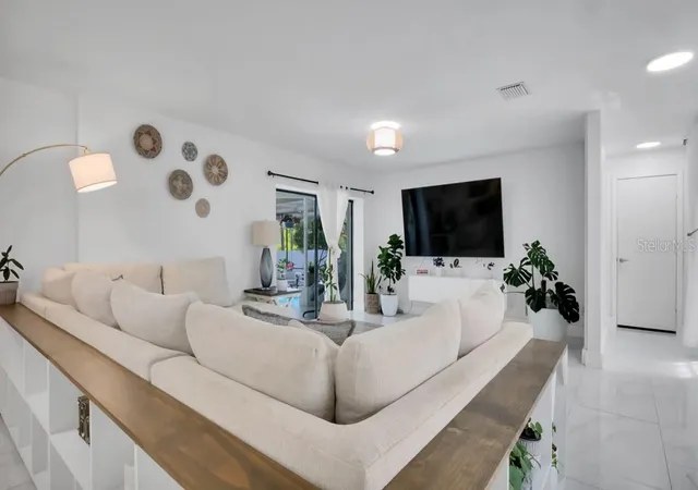 2nd image of 1307 Normandy Cir, Palm Harbor, FL 34683 | MLS# TB8500489