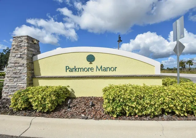 Photo 2 of Single family home for sale at 831 Oak Holw Loop, Deland, FL 32724 | MLS# V4948653 | Listing updated on 2026-10-07