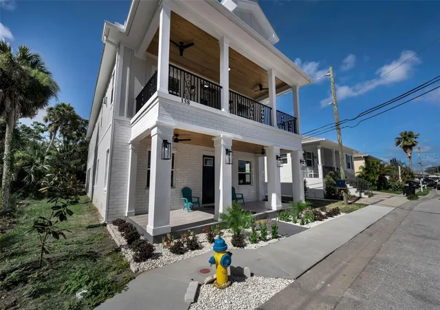 3rd image of 158 E Spruce St, Tarpon Springs, FL 34689 | MLS# W7885076