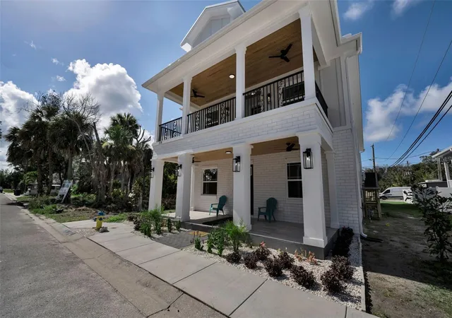 5th image of 158 E Spruce St, Tarpon Springs, FL 34689 | MLS# W7885076