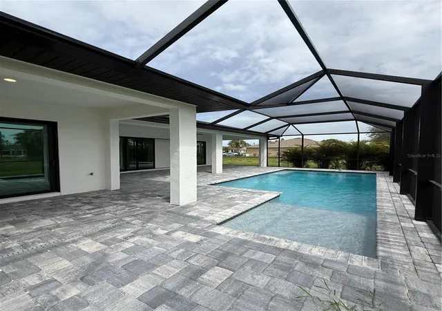 Photo 47 of Single family home for sale at 72 Tee View Rd, Rotonda West, FL 33947 | MLS# C7525196 | Listing updated on 2026-09-03