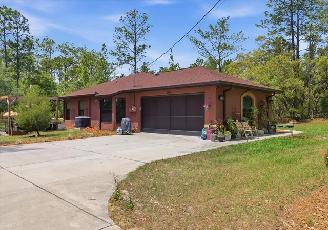 Photo 2 of Single family home for sale at 16389 Margot Rd, Weeki Wachee, FL 34614 | MLS# W7885078 | Listing updated on 2026-10-02