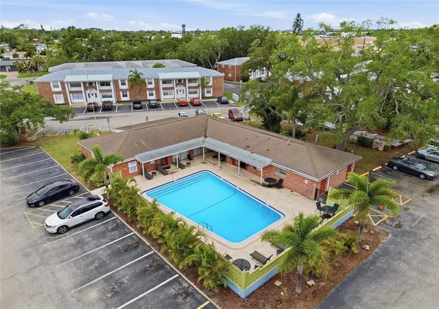 Homes for sale in Bradenton, FL | 4507 9Th Street W #I3, Bradenton, FL 34207 | MLS# A4690917