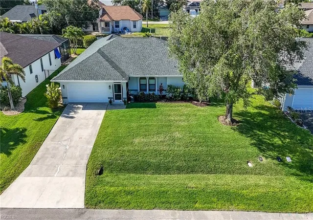 43rd image of 420 Sw 37th St, Cape Coral, FL 33914 | MLS# C7525202