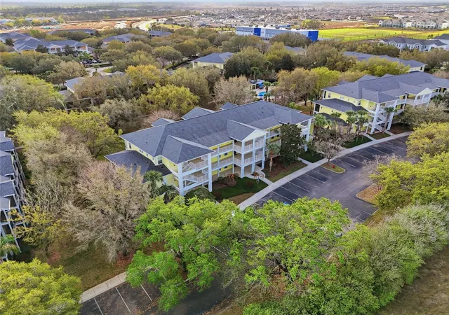 4th image of 410 Lucaya Loop #4204, Davenport, FL 33897 | MLS# O6401318