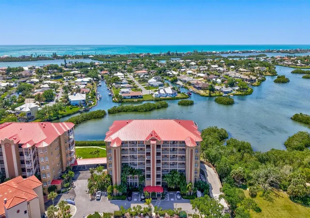 Homes for sale in Osprey, FL | 5100 Jessie Harbor Dr #304, Osprey, FL 34229 | MLS# A4690942