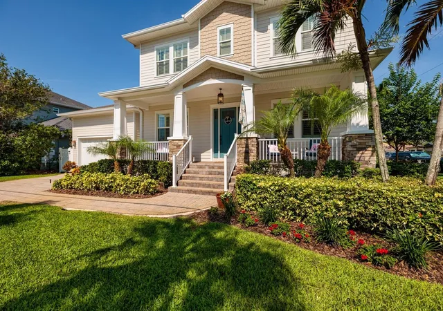 Photo 1 of Single family home for sale at 852 Cordova Blvd Ne, Saint Petersburg, FL 33704 | MLS# TB8500574 | Listing updated on 2026-10-23
