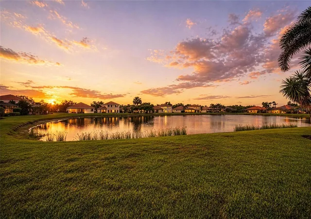 2nd image of 9035 Willowbrook Cir, Bradenton, FL 34212 | MLS# A4690943