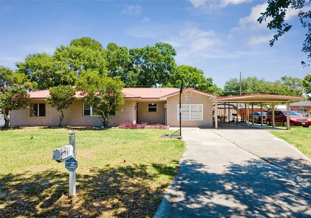 Homes for sale in Auburndale, FL | 303 Granada Rd, Auburndale, FL 33823 | MLS# O6401332