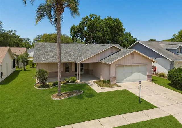 Photo 1 of Single family home for sale at 4643 Sandpointe Dr, New Port Richey, FL 34655 | MLS# W7885086 | Listing updated on 2026-06-24