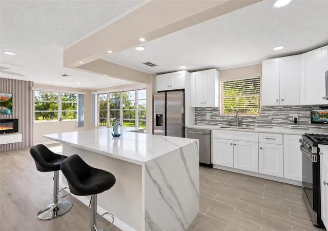 Homes for sale in St Petersburg, FL | 5623 80Th St N #316, St Petersburg, FL 33709 | MLS# A4690950