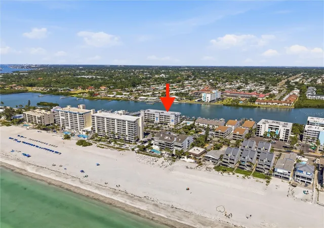 4th image of 20001 Gulf Blvd #405, Indian Shores, FL 33785 | MLS# TB8500587
