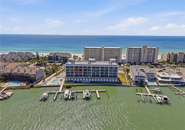 5th image of 20001 Gulf Blvd #405, Indian Shores, FL 33785 | MLS# TB8500587