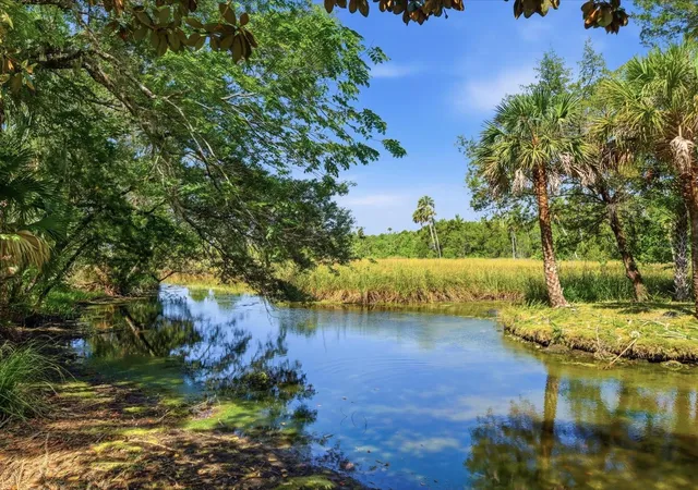 2nd image of 8979 W White Dogwood Dr, Homosassa, FL 34448 | MLS# W7885090