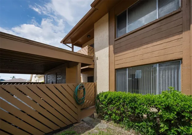 Photo 3 of Condo for sale at 3815 Penrick Dr #0, New Port Richey, FL 34652 | MLS# W7885092 | Listing updated on 2026-08-12