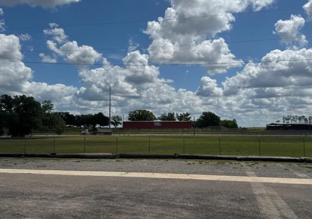 Land for sale at 0 Townsend Rd, DADE CITY, FL 33525 | MLS# TB8500601