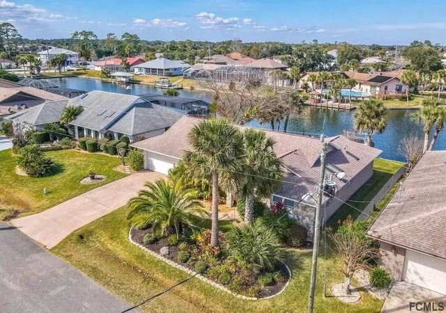 4th image of 13 Cedarford Ct, Palm Coast, FL 32137 | MLS# FC317963