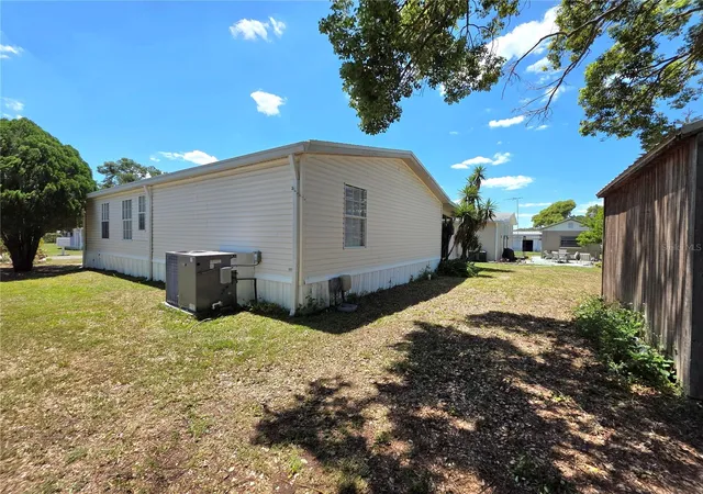 Photo 3 of Manufactured home for sale at 37251 Lois Ave, Zephyrhills, FL 33542 | MLS# TB8500623 | Listing updated on 2026-08-31