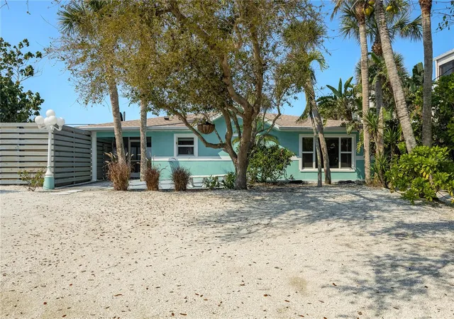 Photo 2 of Single family home for sale at 2630 N Beach Rd, Englewood, FL 34223 | MLS# A4690960 | Listing updated on 2026-07-23