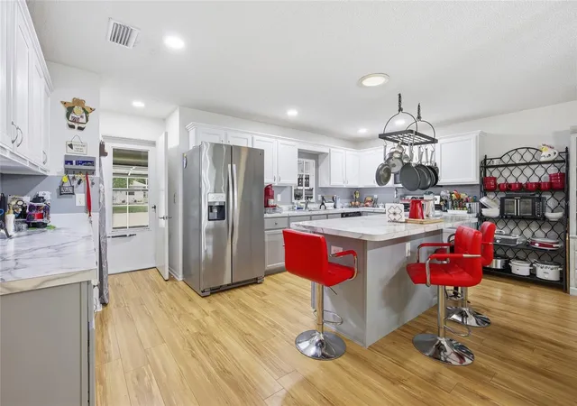 2nd image of 9335 Sw 85th Ter #E, Ocala, FL 34481 | MLS# OM723290
