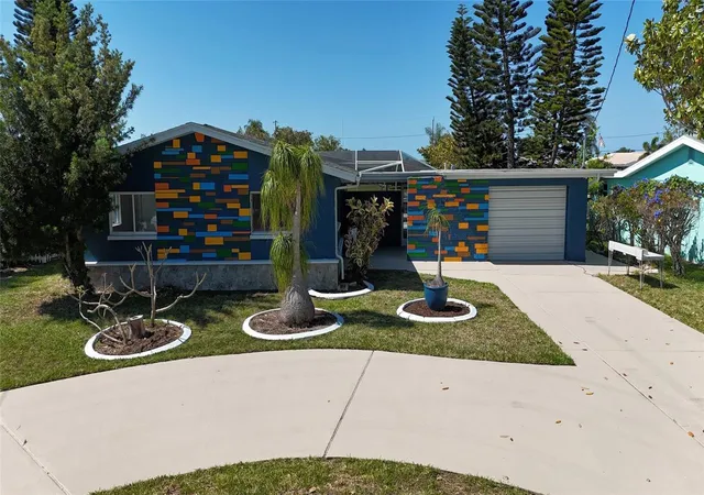 1st image of 4240 Floramar Ter, New Port Richey, FL 34652 | MLS# W7885097