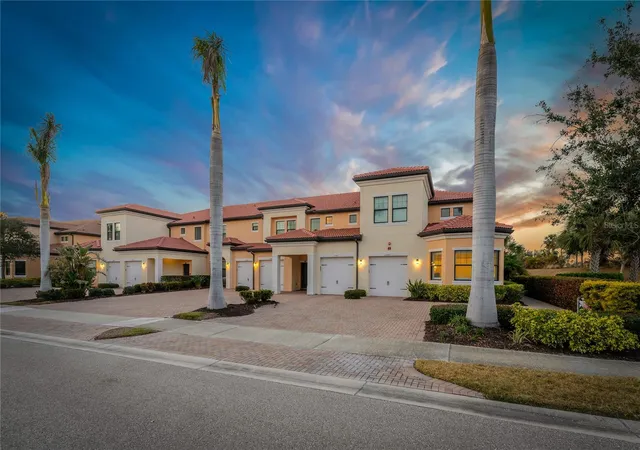 2nd image of 23085 Banbury Wy #103, Venice, FL 34293 | MLS# A4690984