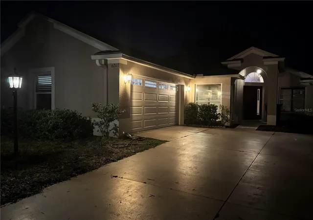 Homes for sale in Lakewood Ranch, FL | 6207 Tupelo Trl, Lakewood Ranch, FL 34202 | MLS# A4691001