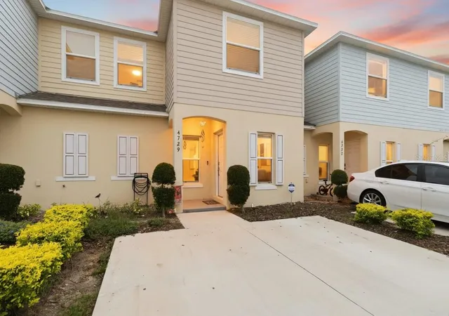 Photo 3 of Townhouse for sale at 4729 Coral Castle Dr, Kissimmee, FL 34746 | MLS# S5148424 | Listing updated on 2026-08-27