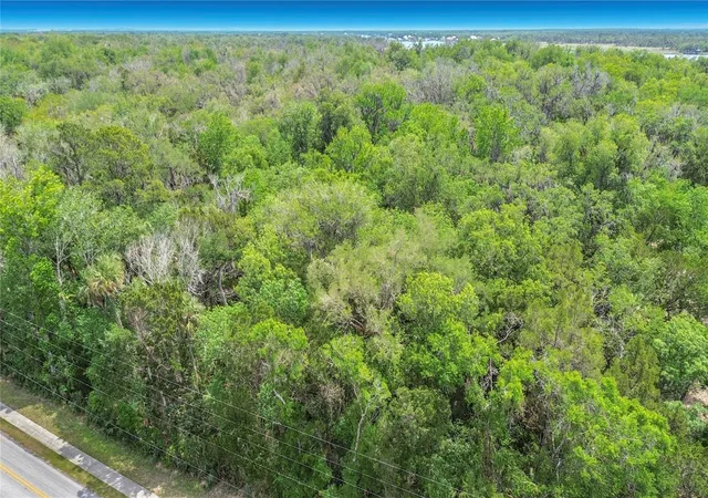 5th image of 1670 Nw 19Th St, Crystal River, FL 34428 | MLS# TB8500700