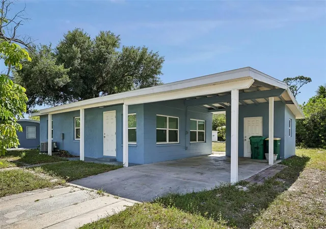 Photo 1 of Single family home for sale at 2321 Ednor St, Port Charlotte, FL 33952 | MLS# O6401461 | Listing updated on 2026-06-24