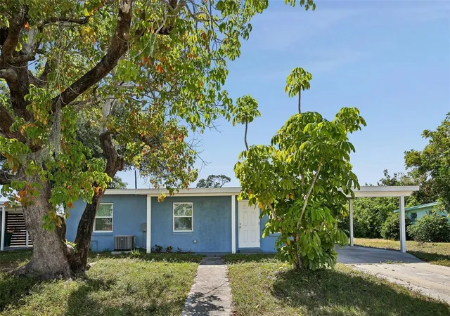 Photo 2 of Single family home for sale at 2321 Ednor St, Port Charlotte, FL 33952 | MLS# O6401461 | Listing updated on 2026-06-24