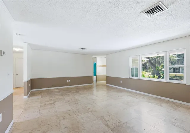 Photo 3 of Single family home for sale at 4420 Greenwood Stables Rd, Sarasota, FL 34235 | MLS# A4691005 | Listing updated on 2026-05-06
