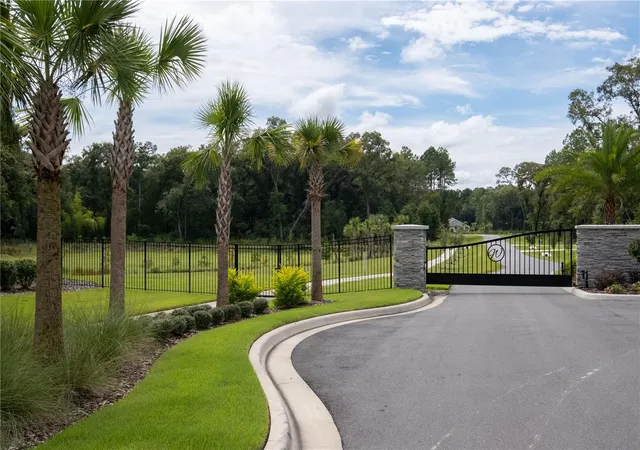 5th image of 12387 Sw 16th Ln, Newberry, FL 32669 | MLS# GC539709