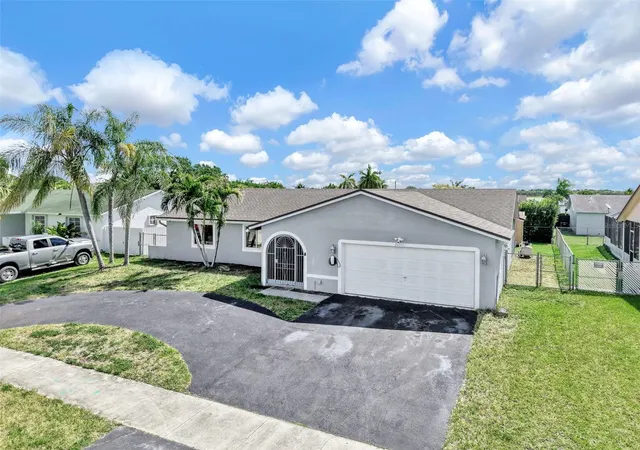 63rd image of 26543 Sw 122nd Pl, Homestead, FL 33032 | MLS# O6401474