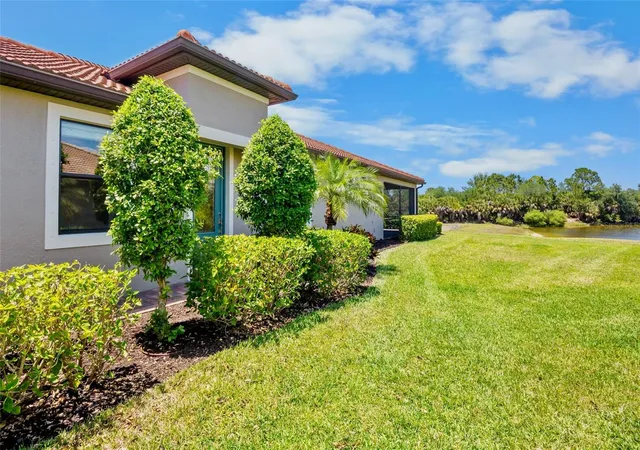 Photo 4 of House for sale at 12276 Marsh Pointe Rd, Sarasota, FL 34238 | MLS# A4691009 | Listing updated on 2026-08-18