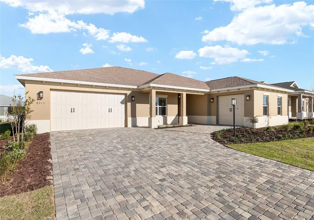 Photo 3 of Single family home for sale at 8515 SW 101st Terrace, Dunnellon, FL | MLS# OM723312 | Listing updated on 2026-05-01