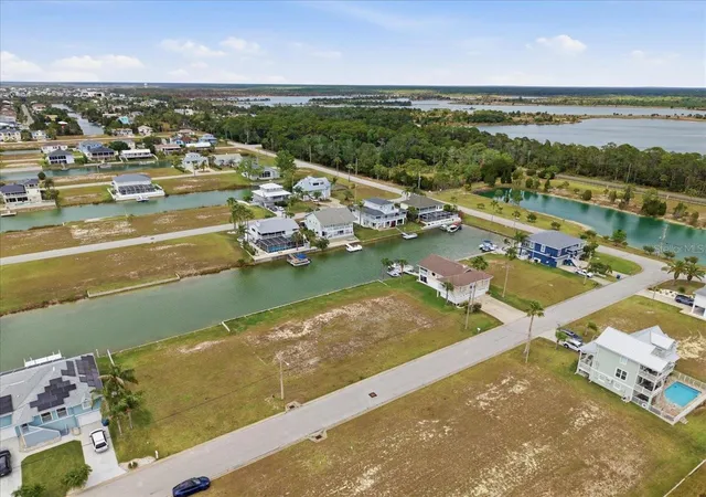 Homes for sale in Hernando Beach, FL | 4033 Triggerfish Dr, Hernando Beach, FL 34607 | MLS# TB8500735