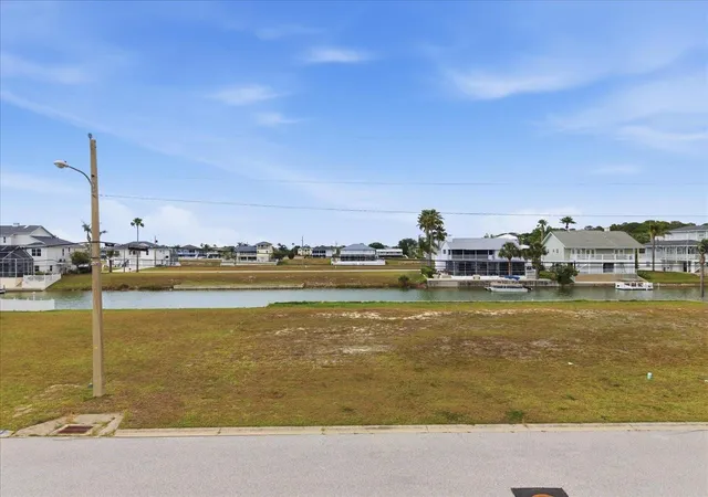 Homes for sale in Hernando Beach, FL | 4033 Triggerfish Dr, Hernando Beach, FL 34607 | MLS# TB8500735